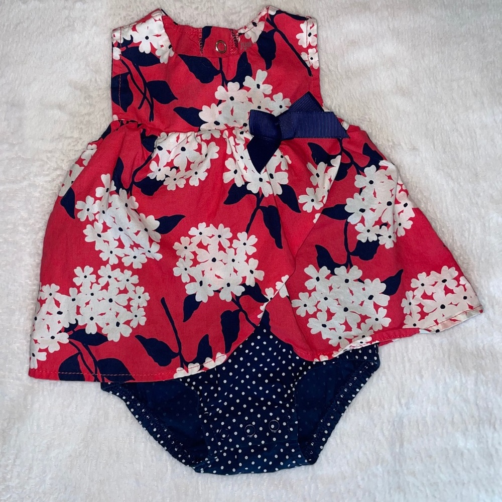 Sleeveless Blue & Pink Floral Romper!